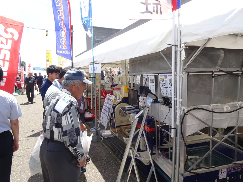 暑い日でも作業楽 便利なまい太郎電動モデル　熊谷農機